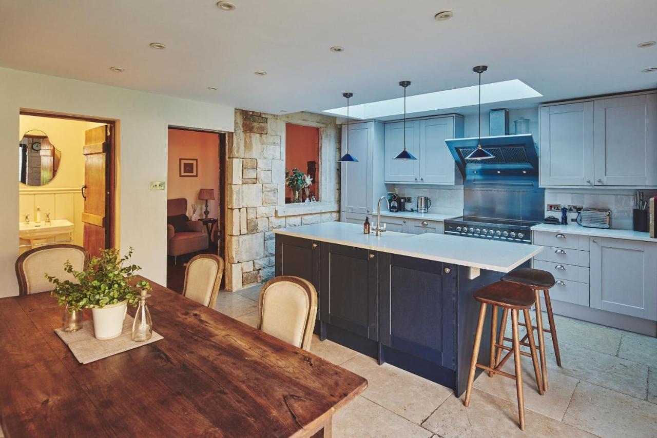 Large Stylish Luxury Cotswold Cottage - Ideal For Families, W/ Ev Charging Andoversford Екстер'єр фото